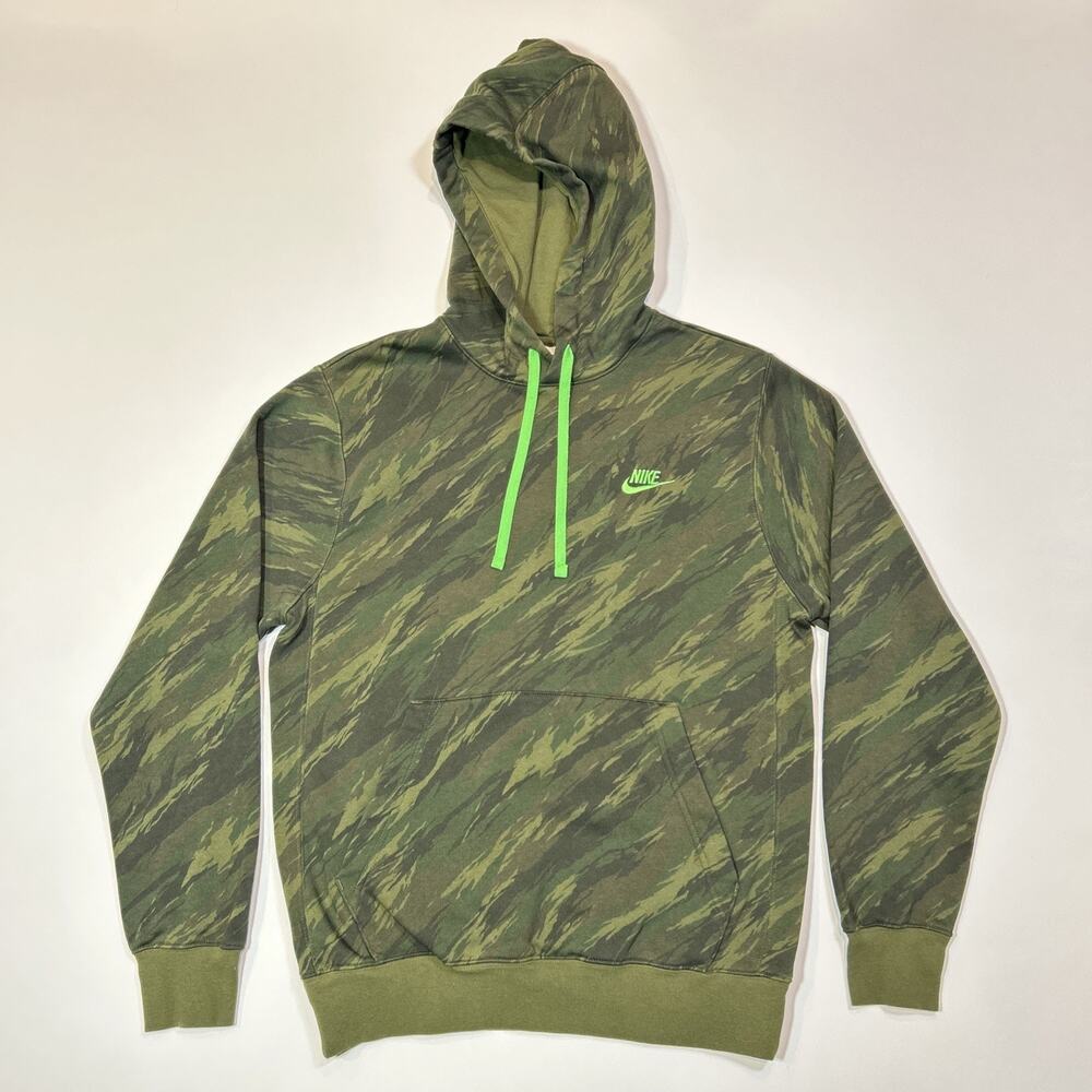 Nike Mens Hoodie Size Small Green Camo Sweatshirt Pullover Spellout Swoosh Logo